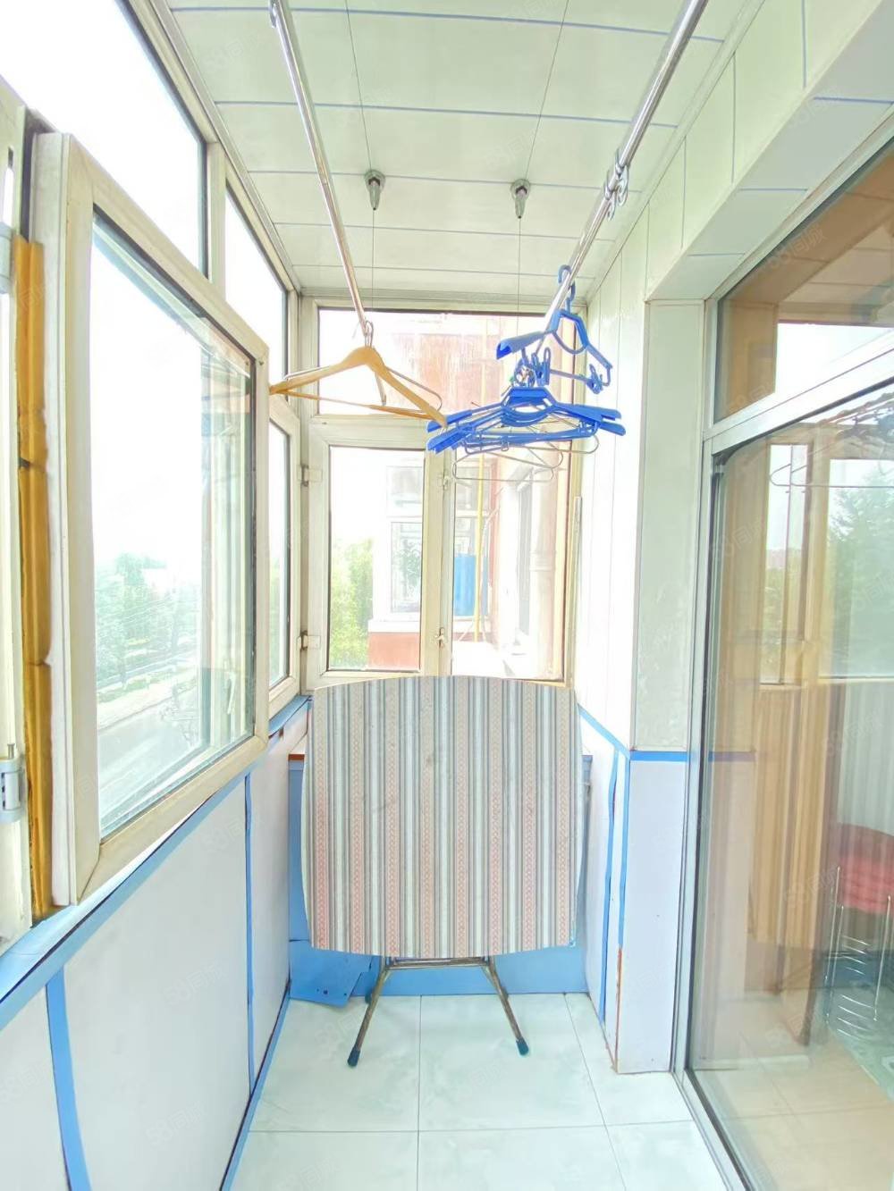 轴承小区2室1厅1卫68㎡南北12.8万