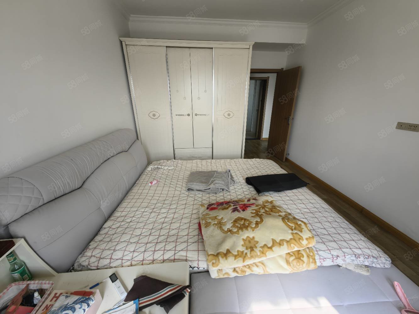 盛世东城2室2厅1卫93㎡南北38万