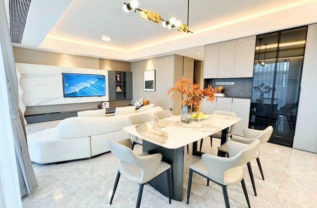 教师公寓(高新)3室2厅111.69㎡130万二手房图片