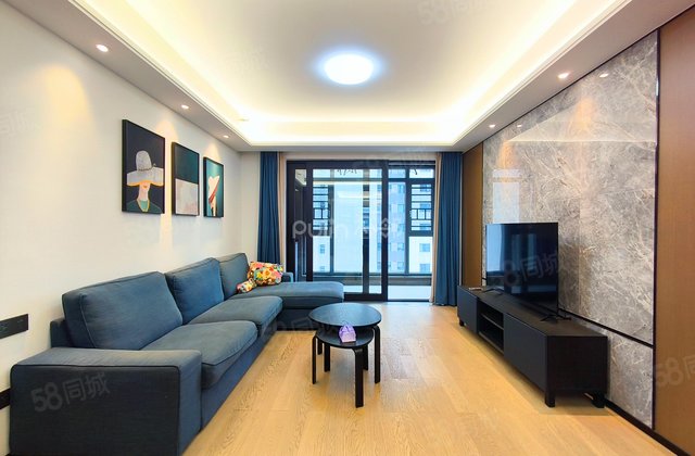 万科里金域国际(三期)4室2厅140.75㎡238万二手房图片