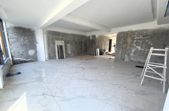 山屿湖4室2厅148㎡120万二手房图片