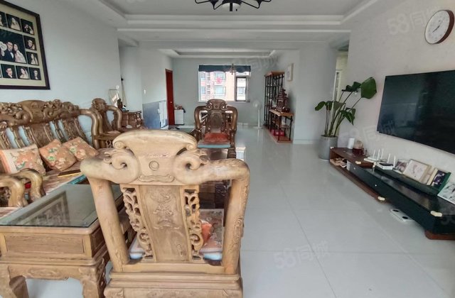 英伦花园配套醇热生活无忧绿氧环绕舒适典范智慧社区幸福抵达