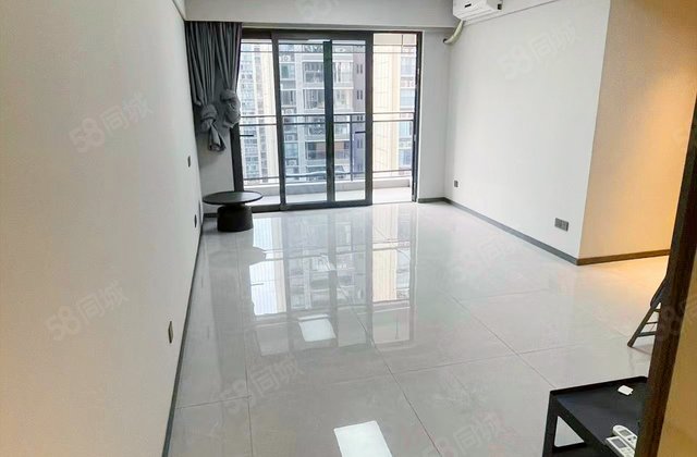 保利时代天珀3室2厅84.42㎡115万二手房图片