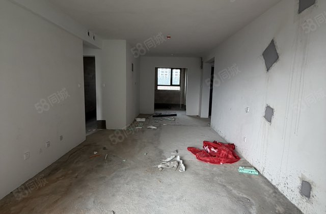 新泰吾悦华府3室2厅130㎡79万二手房图片