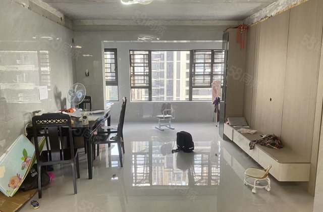 玖玺正荣府4室2厅143㎡185万二手房图片