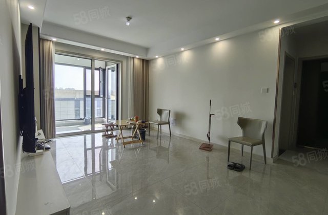 水城印象 刚装修完未住 电梯洋房 送车位 元宝户型莲湖新城