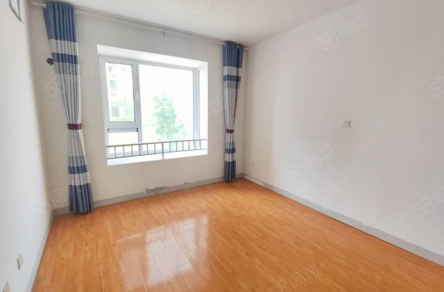 急售！！兴华路大桥 东苑中学 三室双卫 带车储 有钥匙看房