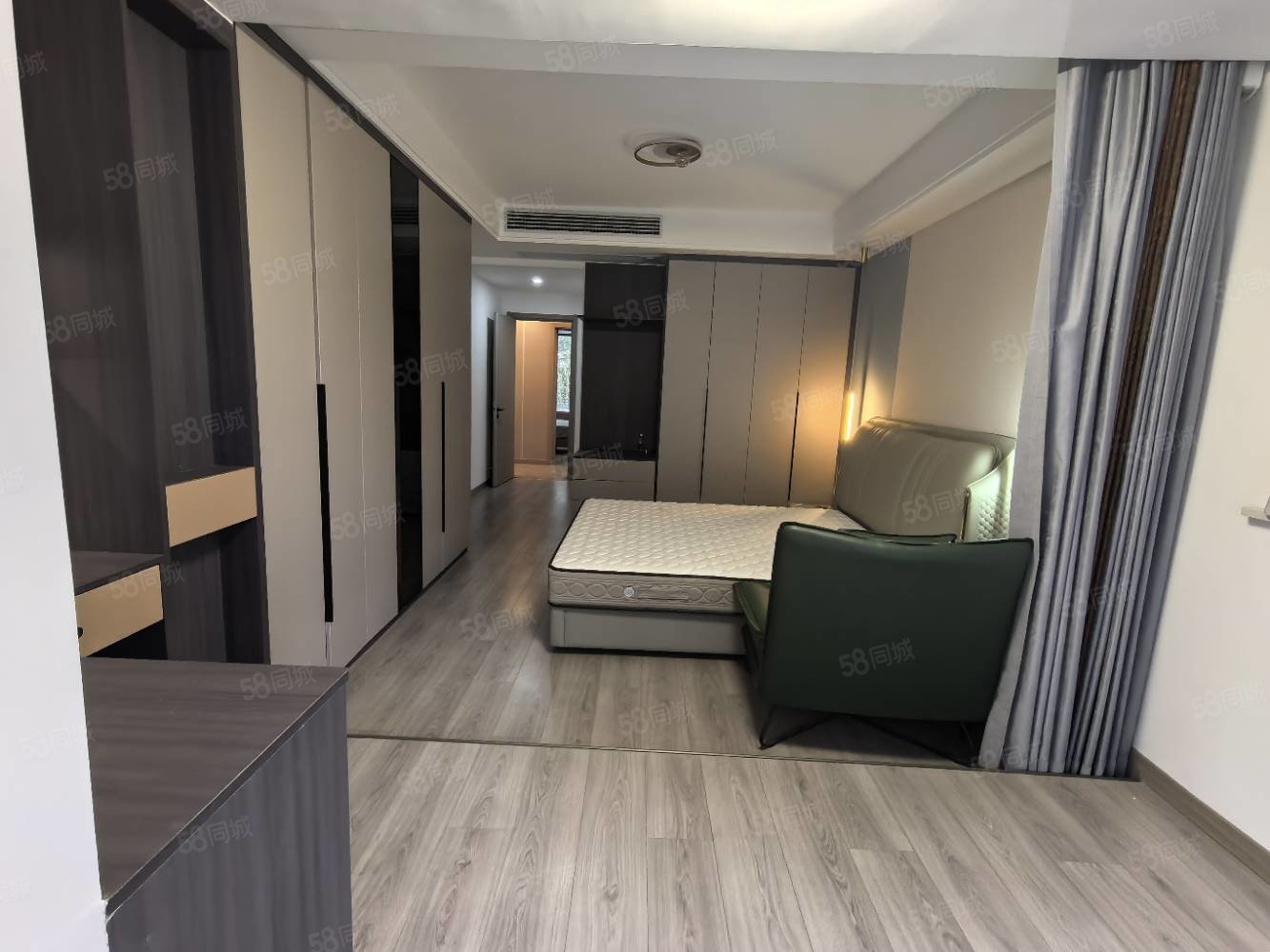 港中旅公元6室2厅3卫143㎡南北189万