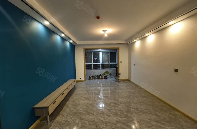 紫御华庭3室2厅125㎡55万二手房图片