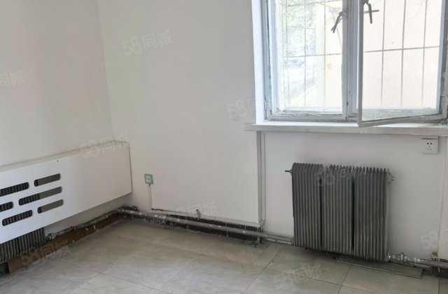 第二测绘院小区3室1厅74㎡130万二手房图片
