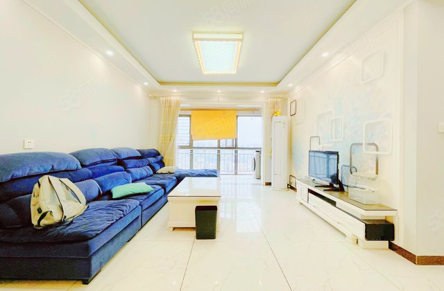 升龙天玺二号院3室2厅104.73㎡140万二手房图片