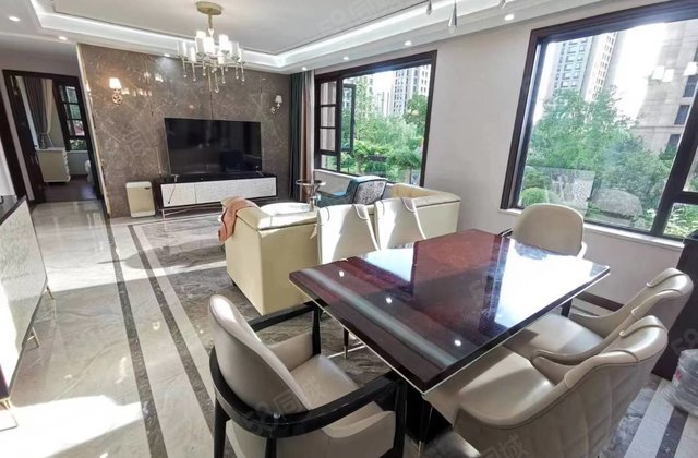 绿城百合新城 近医院 精装好房 南北通透 楼龄新 小三居