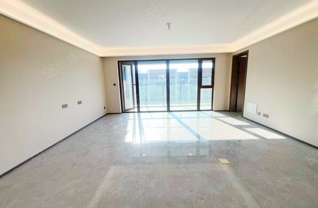 万科公园都会3室2厅129.3㎡97万二手房图片