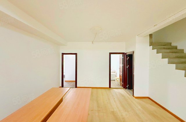 蓝光天悦城7室2厅231㎡319万二手房图片