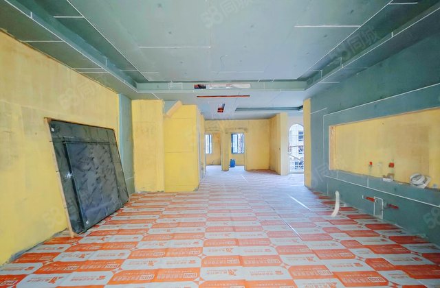 东原湖光樾墅6室2厅303.41㎡337万二手房图片