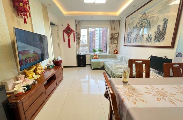 红山郡2室1厅64.64㎡165万二手房图片