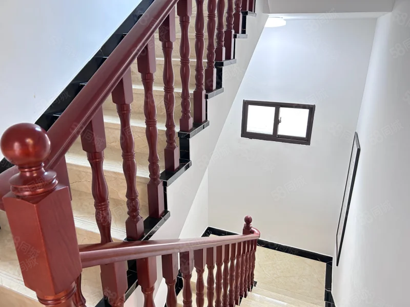 武夷山碧桂园7室3厅5卫500㎡南418万