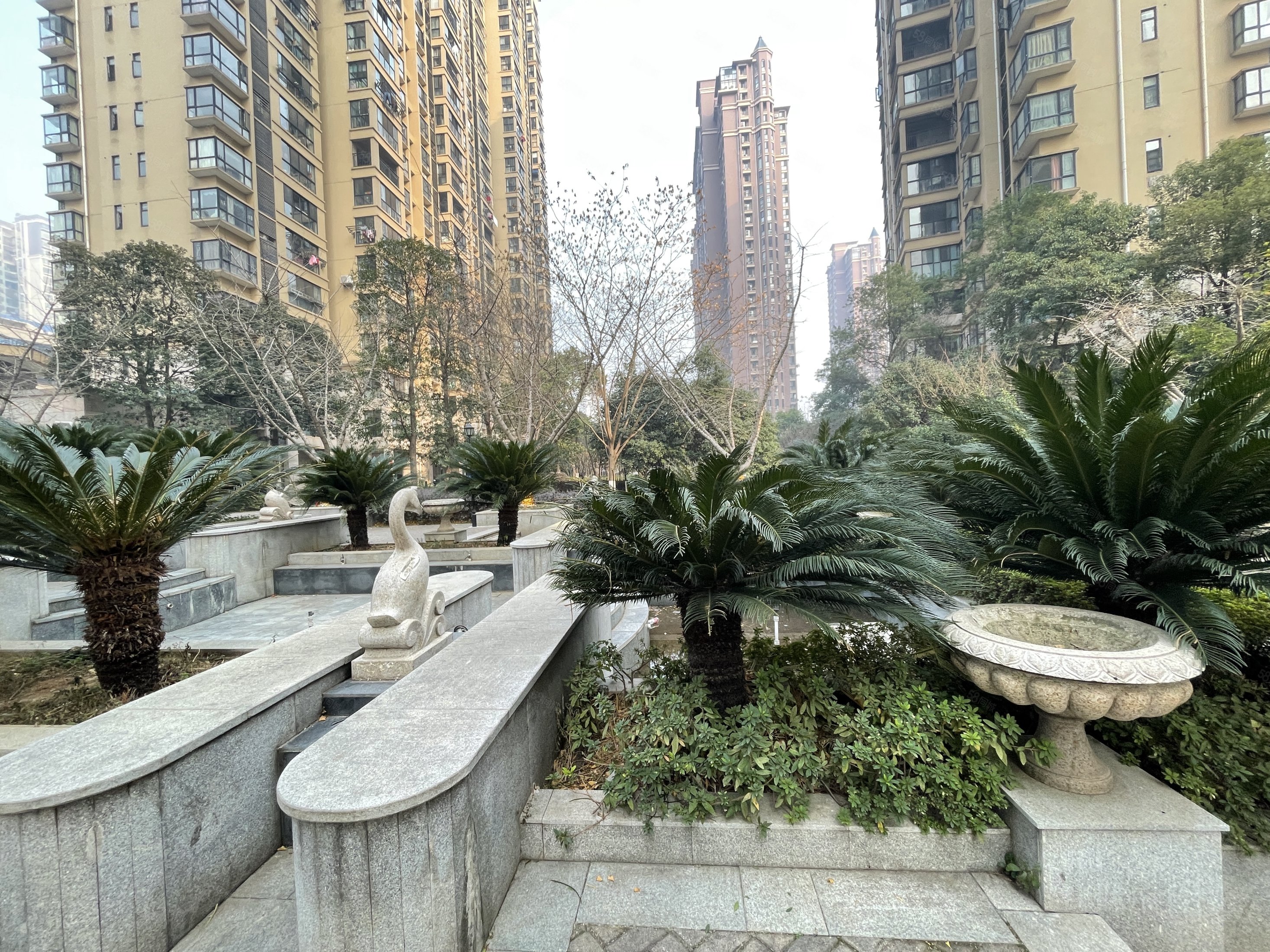 珍珠山 会展 十九十五 新辉华府 精装三房 满二,新辉华府-岳阳58同城