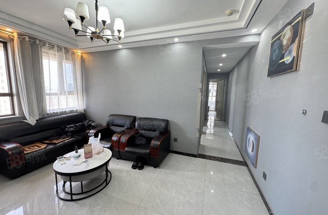 东城田园3室2厅104㎡64.9万二手房图片