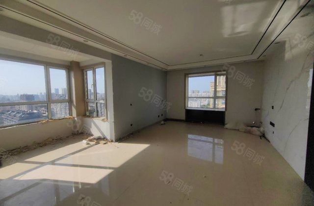 东昌丽都 三室朝阳 双卫  边户  带储藏室免大税