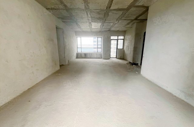 都市经典4室2厅172.77㎡118万二手房图片