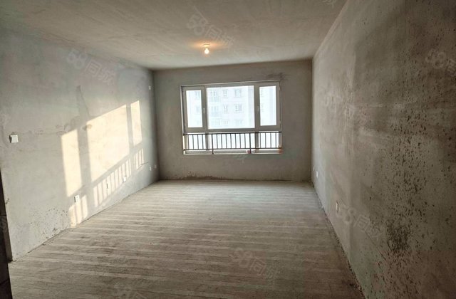 八道湾公务员小区(北区)3室2厅113.2㎡49万二手房图片