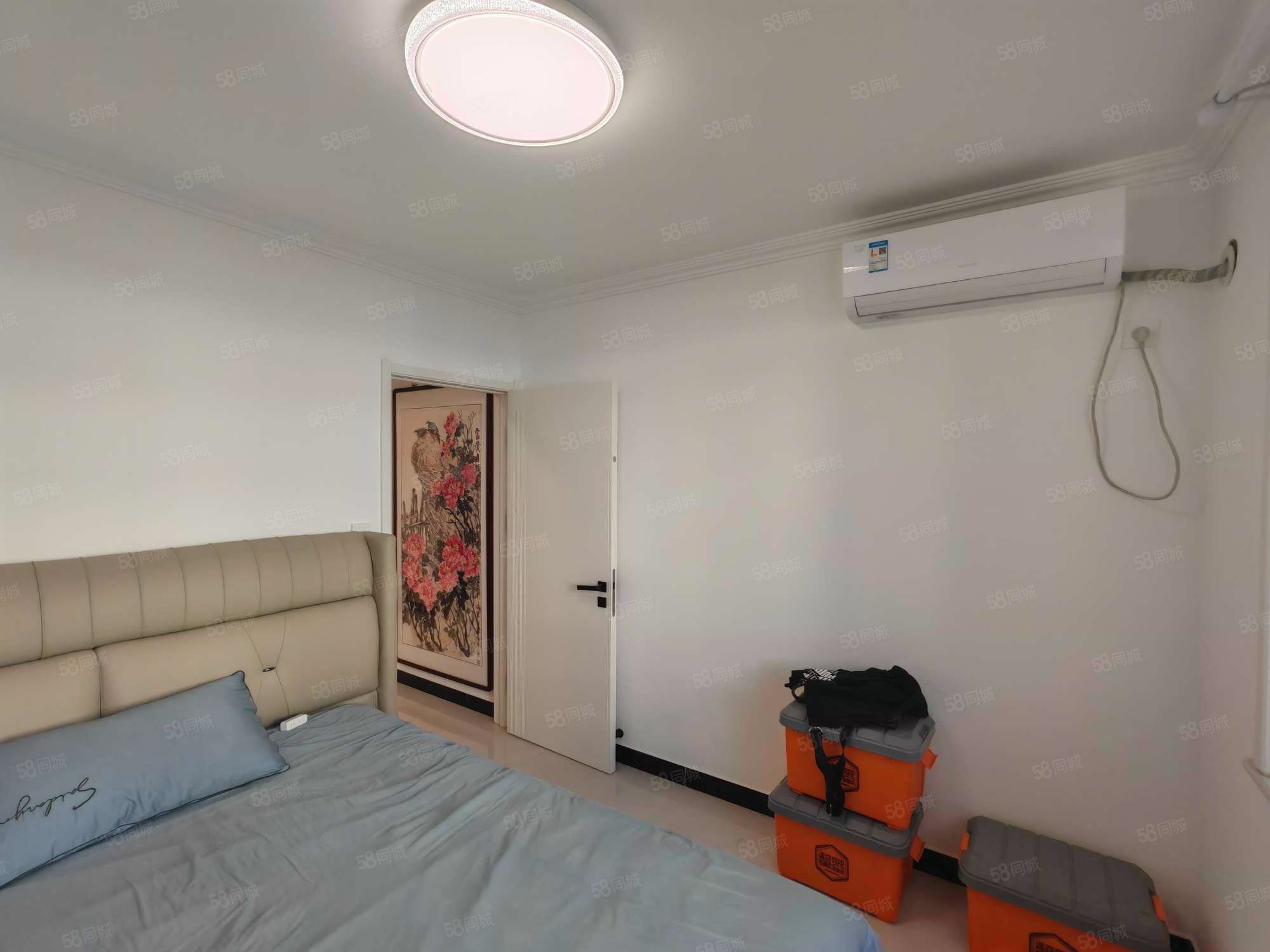 錦繡花園3室1廳1衛(wèi)94.25㎡南北143萬