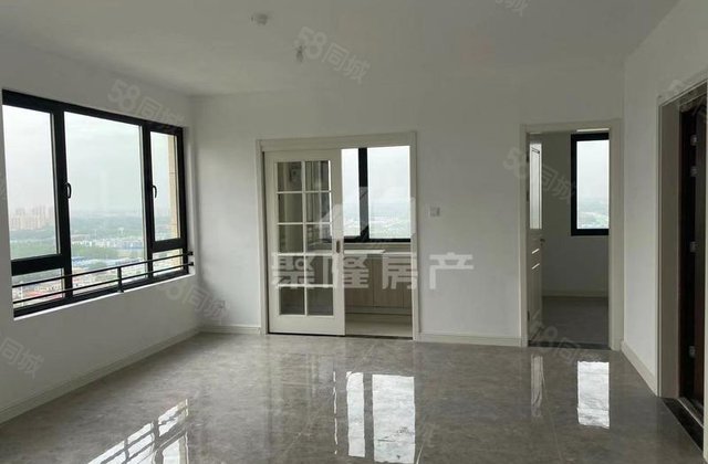 百合新城，新房未住，四室带车位，观景房 免大税