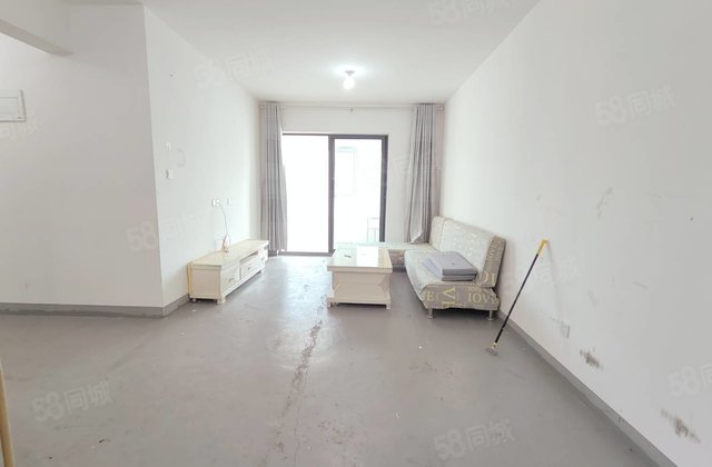 房东急售 急售 送车位 双阳台 二中对过 锦绣学府 翡丽湾