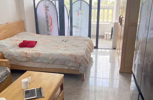 东方西海岸1室0厅33㎡27万二手房图片