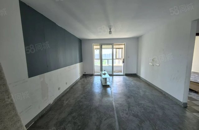 新上 单价6千 阿尔卡迪亚  位置 中间楼层 送车储 毛坯