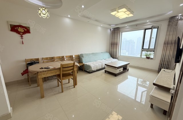 昌润莲城！莲湖新城！电梯好楼层！精装3室2厅2卫！价格可谈！