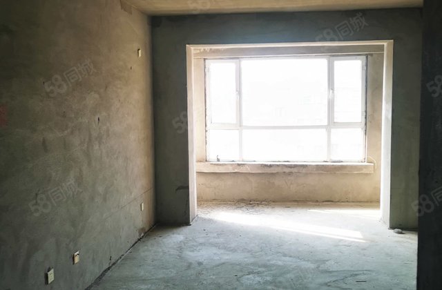 富强新城(B区)2室2厅84㎡8.8万二手房图片