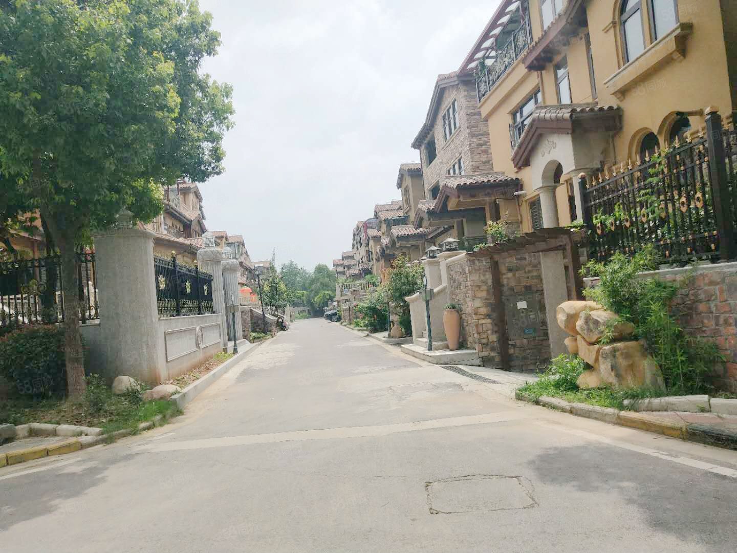信息>淮南二手房>田家庵二手房>山南新区二手房>金地滟澜山(别墅)>
