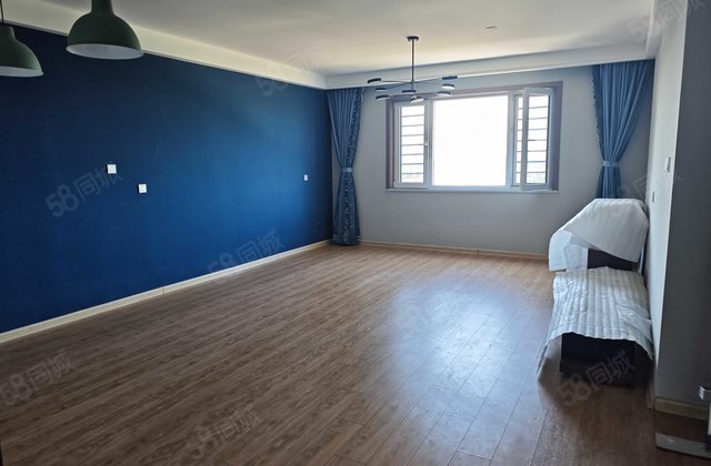 白庄丽湾花园|二干路3室1厅1卫120.00平方