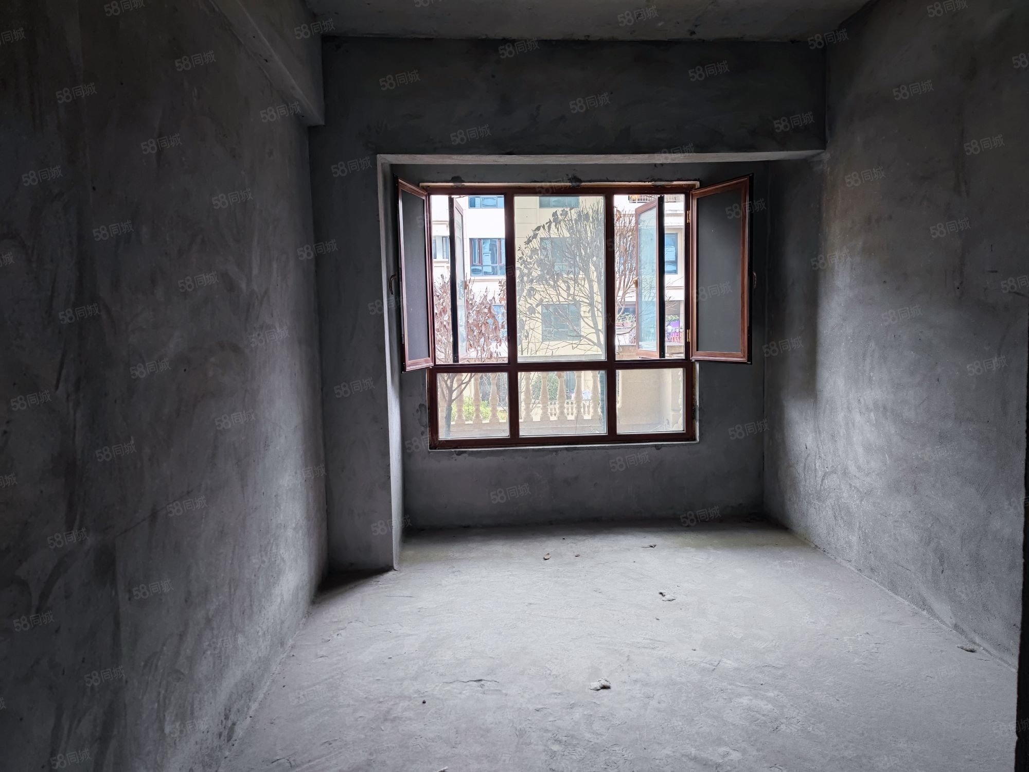 阳光栖谷翡翠园3室2厅2卫145㎡南北105万