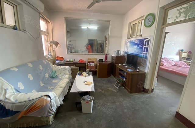 34.9 国棉厂家属院 高楼层视野无遮挡 购物方便 南北通透