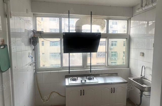 东昌实验附近 步梯好楼层 免 送储 停车方便