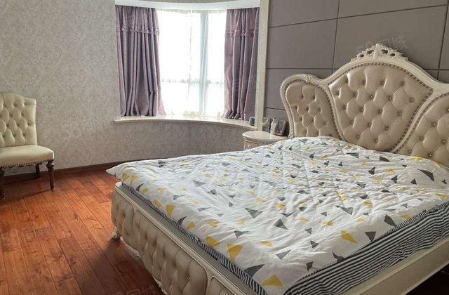 壹号公馆3室2厅144㎡218万二手房图片