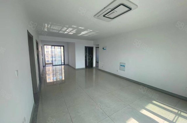 九州嘉苑文轩精装150平3室2厅2卫十车储好楼层120万