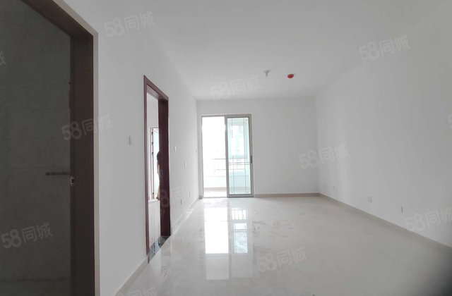 实验  旁，小高层新房未住，带地下室新证