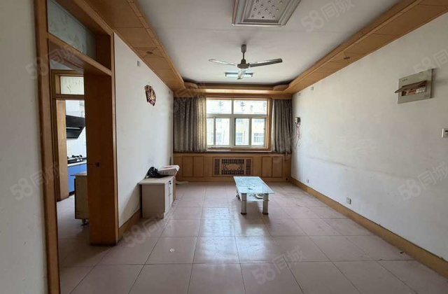 明星小区人民公园医疗配套成熟 中间楼层 超低密度