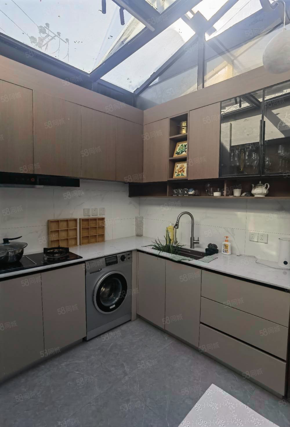 石橋胡同小區(qū)2室1廳1衛(wèi)42㎡東1000萬(wàn)