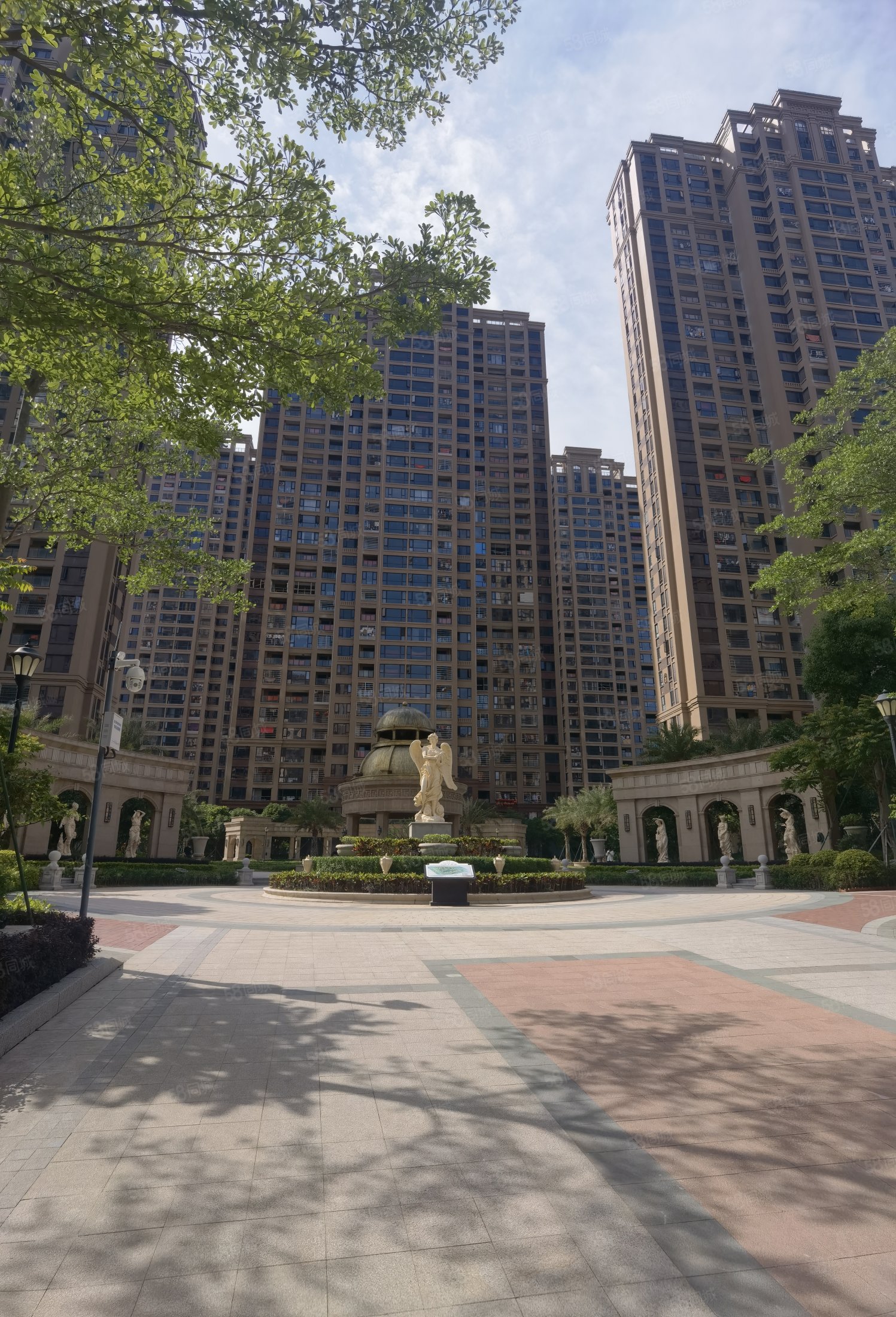 皇庭美域丹郡4室2厅2卫116.35㎡南北117万