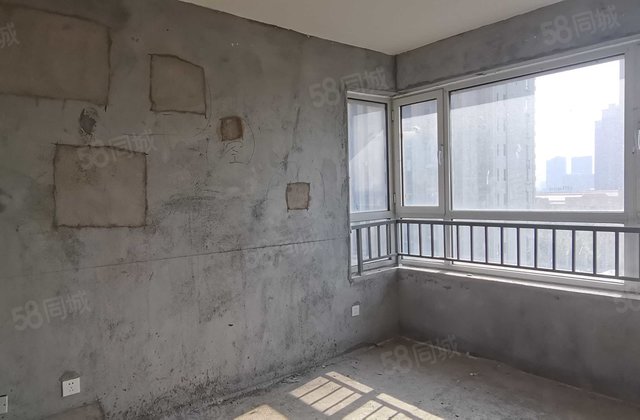 安联钓鱼台壹号3室2厅128㎡89万二手房图片