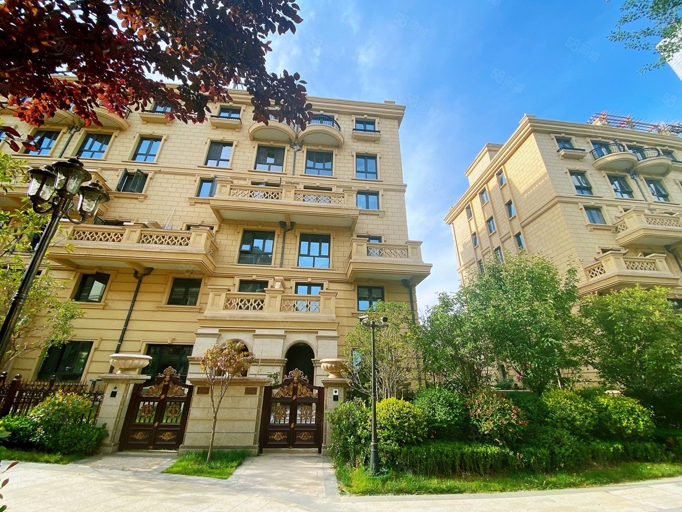 荣德河与墅 下叠赠送南北双院子 送地下室 急售