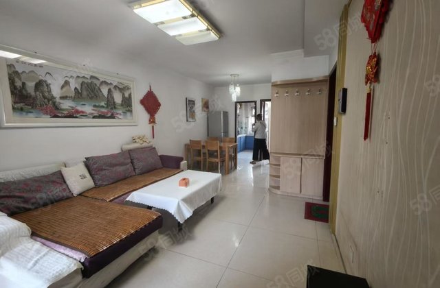 单价六千 阿尔卡迪亚一二期 精装 好楼层 诚心卖 建设路