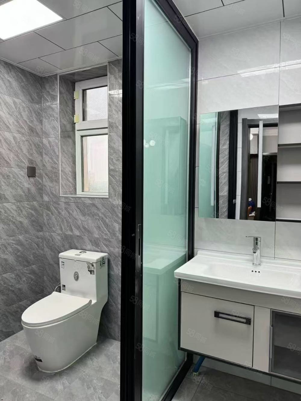 青湖铭城2室1厅1卫92㎡南北38万