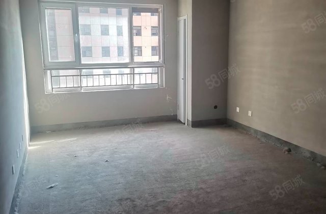 星河源(A区)3室2厅123㎡79.9万二手房图片