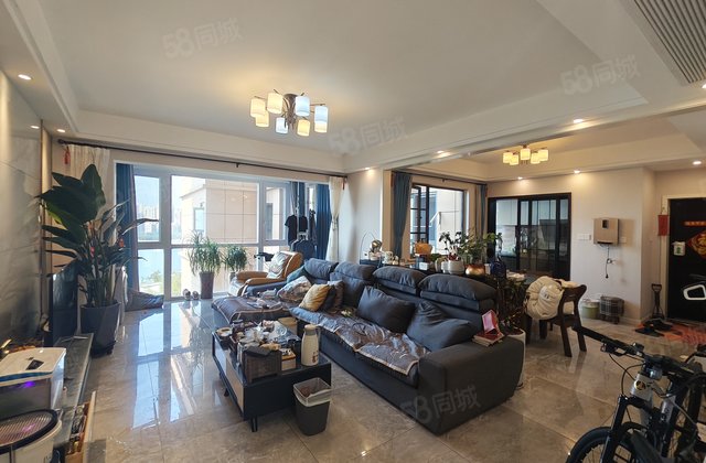 维多利亚港湾3室2厅129㎡77万二手房图片